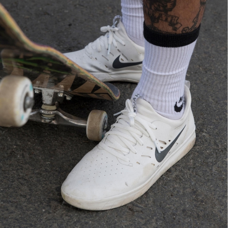 Nike SB Nyjah Free AA4272 100 summit white anthracite