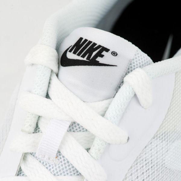 Кроссовки Nike Air Max Invigor 749680-100 (white-black)
