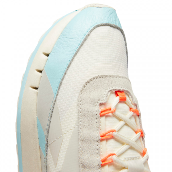 Кроссовки Женские Reebok Reebok Legacy 83 FY7322 (classic white-digital glow)