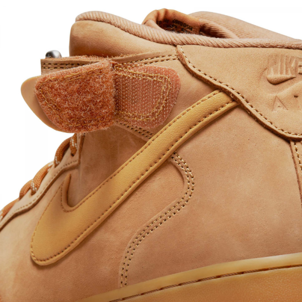 Кроссовки Nike Air Force 1 Mid '07 DJ9158-200 (flax-wheat gum-light brown)