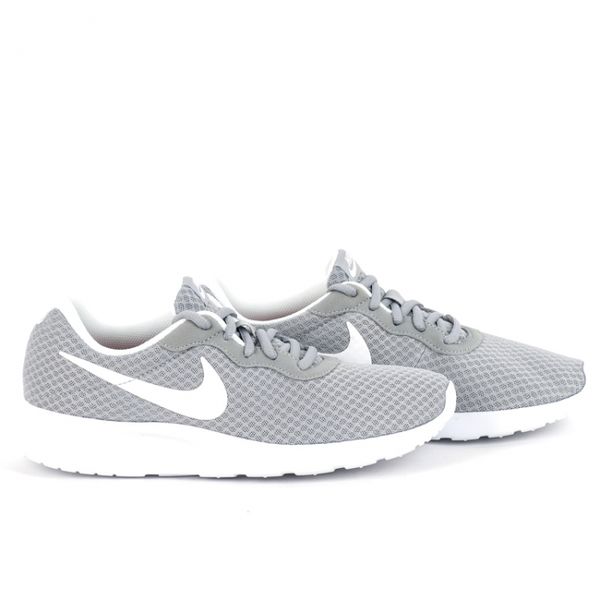 Кроссовки женские Nike Wmns Tanjun 812655-010 (wolf grey-white)