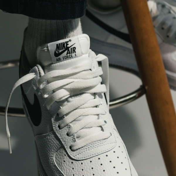 Кроссовки Nike Air Force 1 '07 CT2302-100 (white-black)