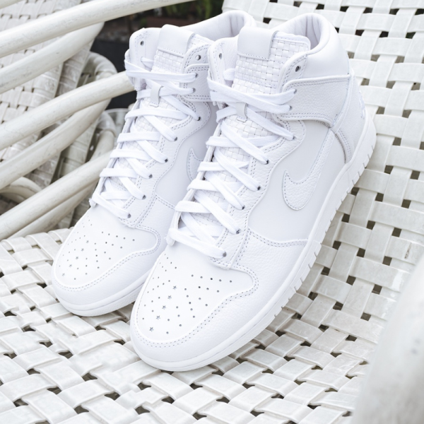 Кроссовки Nike Dunk High Retro Prm DO2321-111 (white-white)