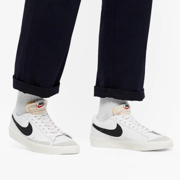 Кроссовки Nike Blazer Low '77 Vintage DA6364-101 (white-black sail)