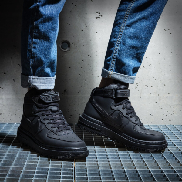 Кроссовки Nike Air Force 1 Boot DA0418-001 (black-black)