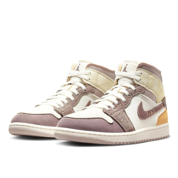 Кроссовки Jordan Air Jordan 1 Mid SE Craft DM9652-102 (sail-taupe haze-fossil stone)