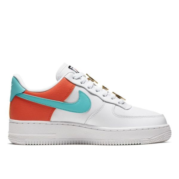 Кроссовки Женские Nike Wmns Air Force 1 07 SE AA0287-106 (white-light aqua)