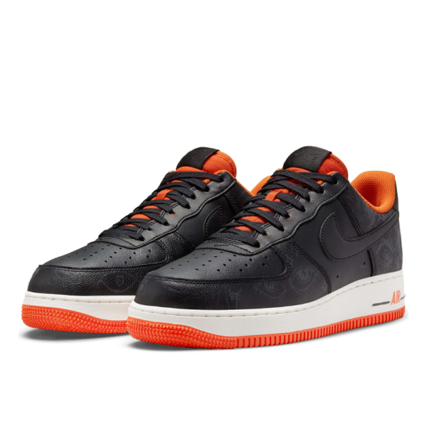 Кроссовки Nike Air Force 1 '07 Premium "Halloween" DC8891-001 (black-black starfish-sail)