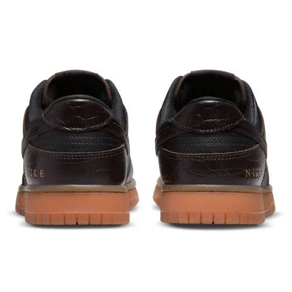 Кроссовки Nike Dunk Low DV1024-010 (velvet brown-black)