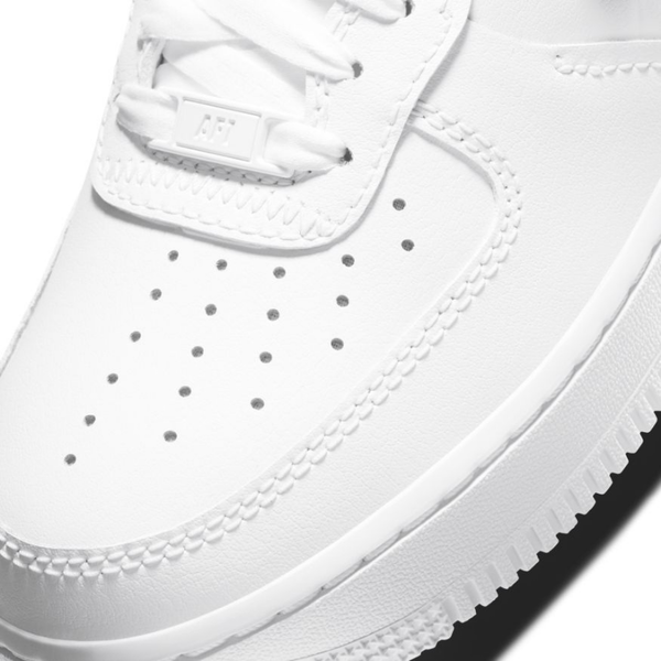 Кроссовки Женские Nike W Air Force 1 LXX DC1164-100 (white-game royal-university red)