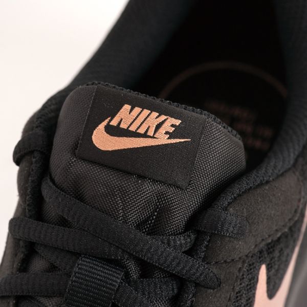 Кроссовки женские Nike Wmns Tanjun 812655-005 (black-metallic red bronze)