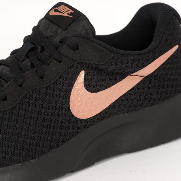 Кроссовки женские Nike Wmns Tanjun 812655-005 (black-metallic red bronze)