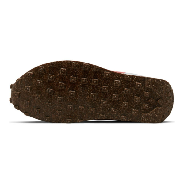 Кроссовки Женские Nike W DBreak SE DJ1299-100 (white-light sienna)